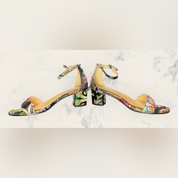 Lov Mark sandals Size 7 NWOT - Picture 3 of 7